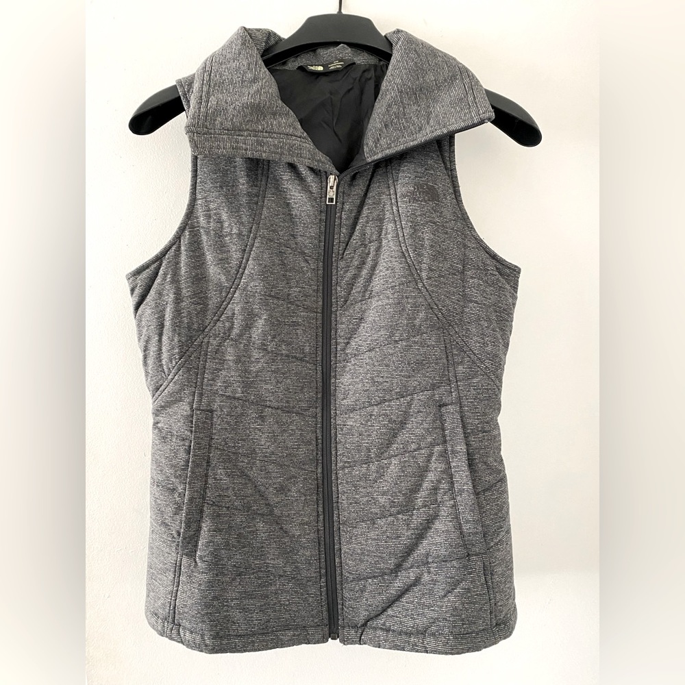 North Face vest size medium